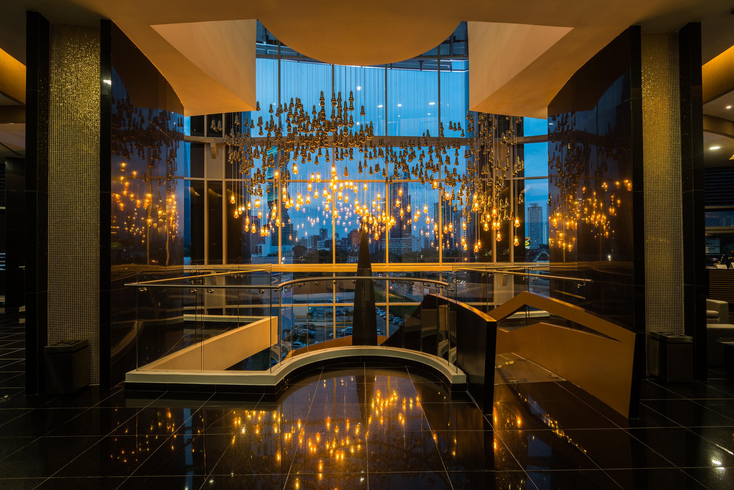 Hotel Las Americas Golden Tower Panama Экстерьер фото The interior of the hotel